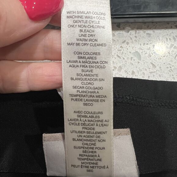 Chico's Size 00 US XS 2 Fabulously Slimming Ponte Pull On Slim Leg Pants Black - Picture 8 of 12